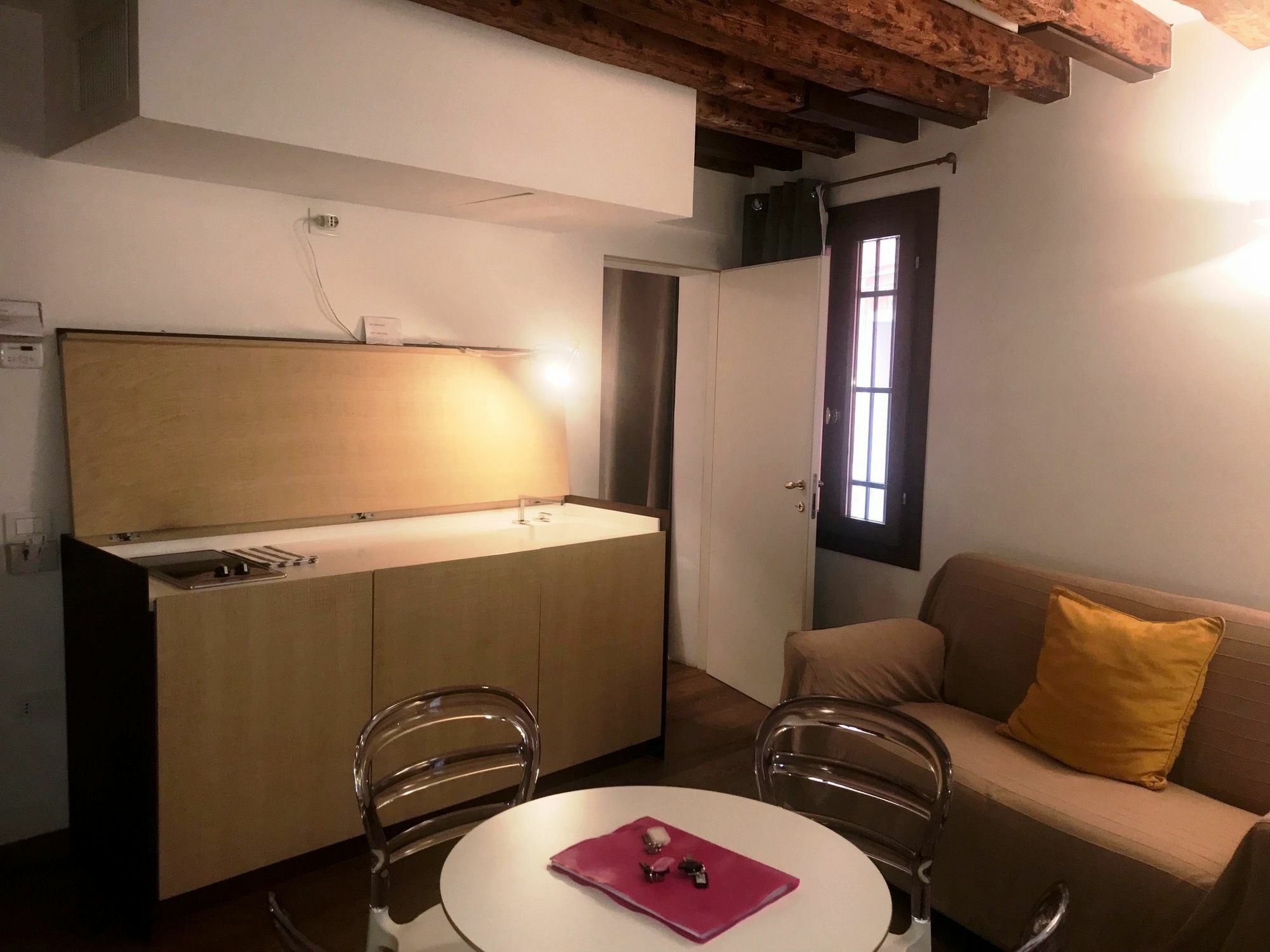 Modern Apartment In Venice Gf Ngoại thất bức ảnh