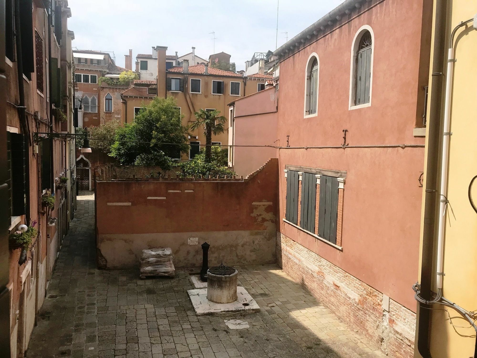 Modern Apartment In Venice Gf Ngoại thất bức ảnh