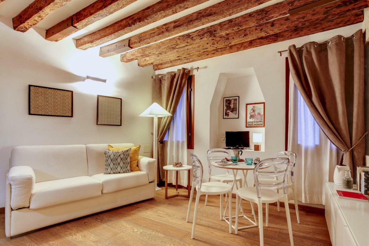 Modern Apartment In Venice Gf Ngoại thất bức ảnh
